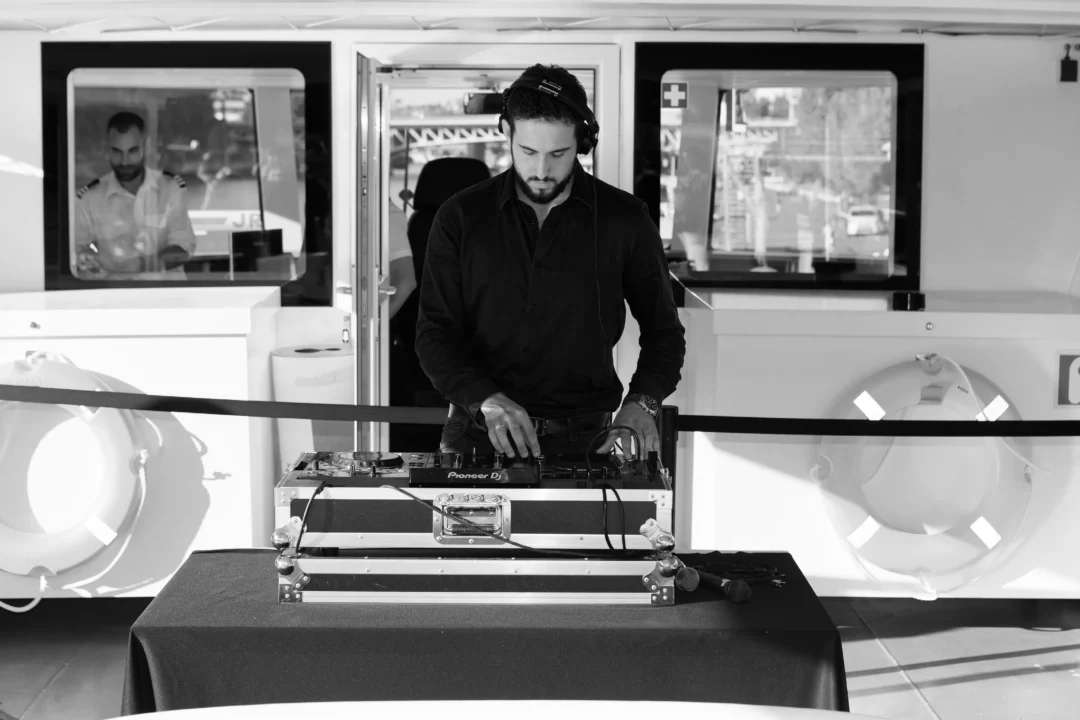DJ Lyon Decibel event’s_6_11zon